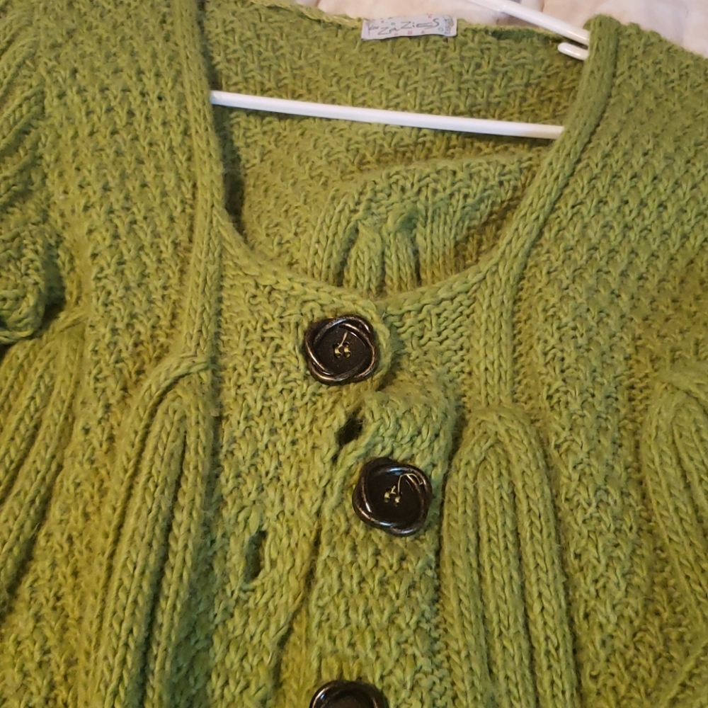 Sweater - Picture 2 of 2